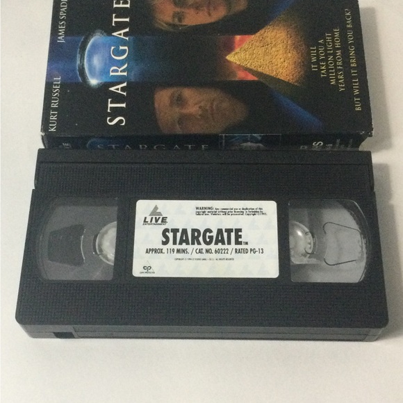 Stargate Pre-Owned VHS Tape - Picture 5 of 7